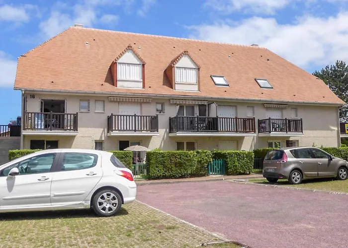 La Cote Fleurie-3 By Interhome Merville-Franceville-Plage