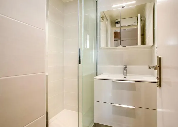 La Cote Fleurie-3 By Interhome Merville-Franceville-Plage